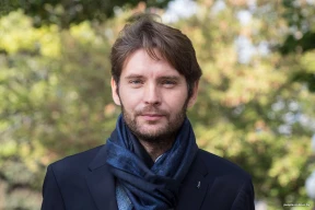 Адна краіна расколваецца на «да» і «пасля». Віктар Марціновіч выдаў новы раман